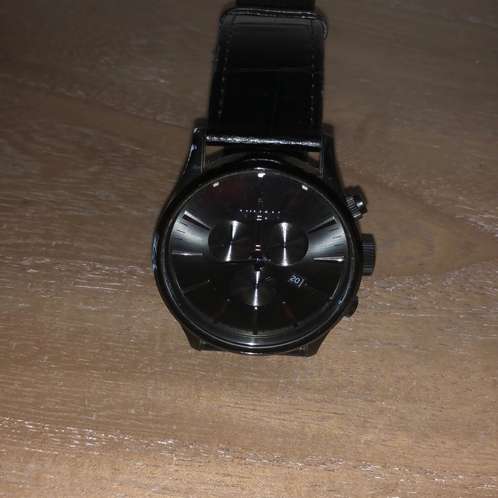 Men’s Nixon limited edition watch